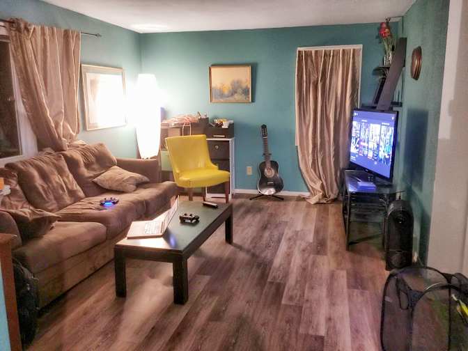 Nate Hurwitz's room
