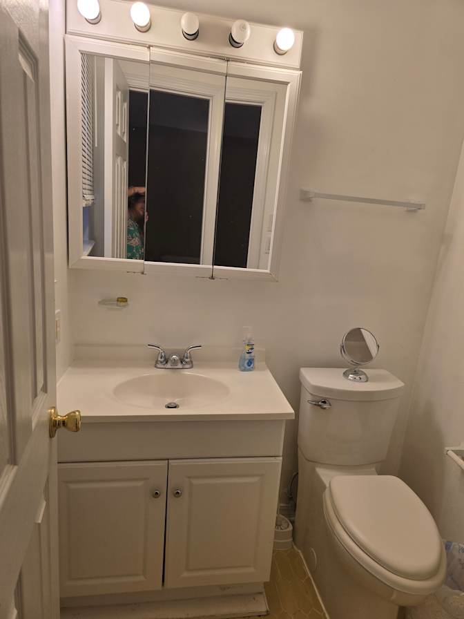 Liz's room