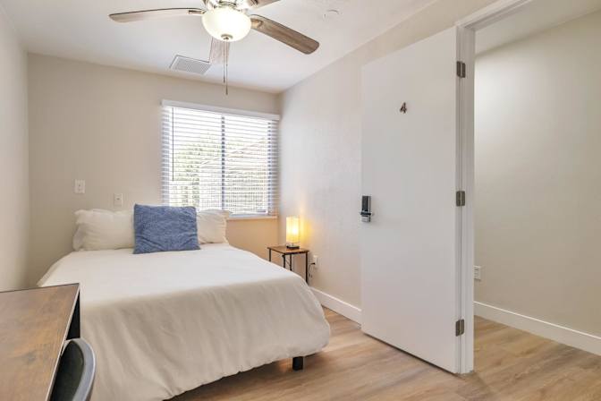 PadSplit's room