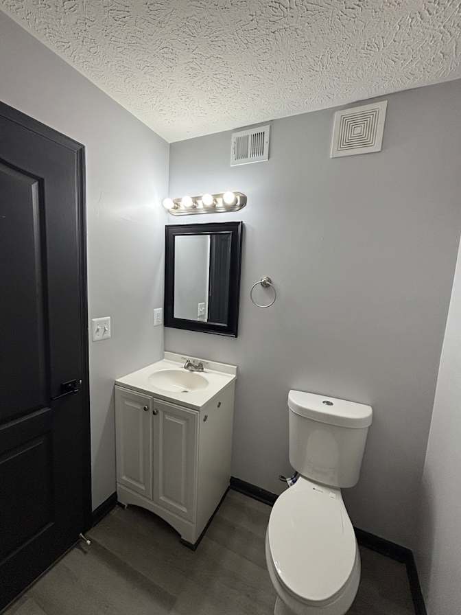 Antioneyca Thompson's room