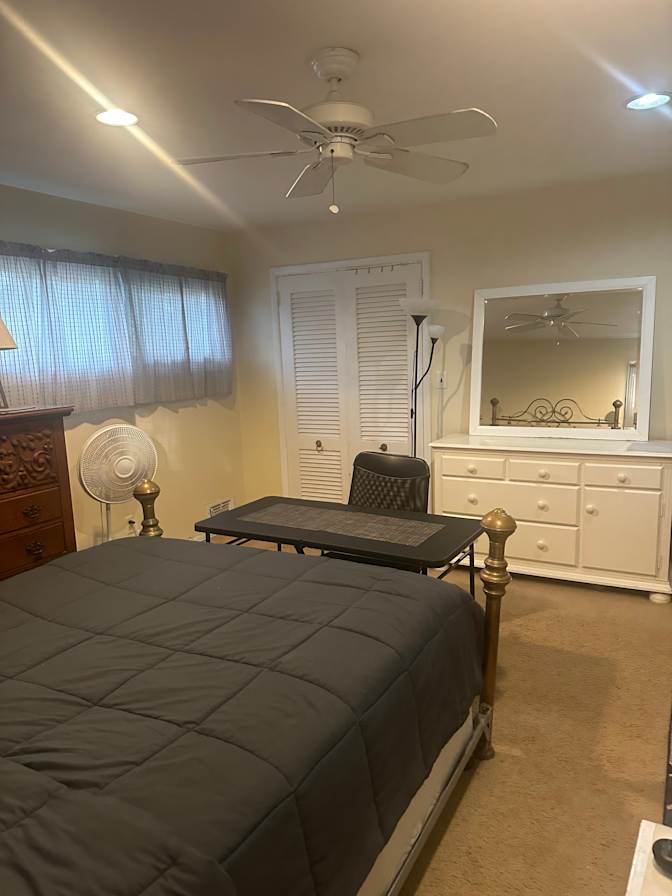 JEAN's room