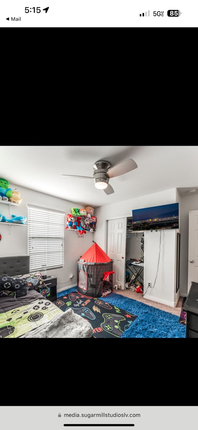 Jaime's room