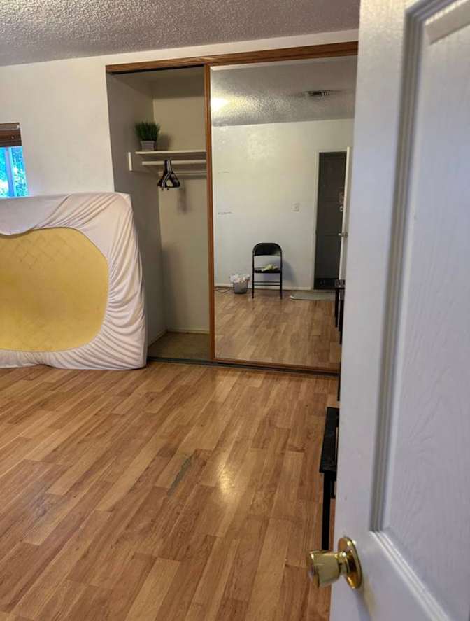 M's room