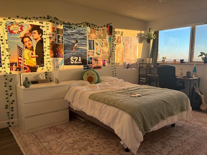 Reid's room