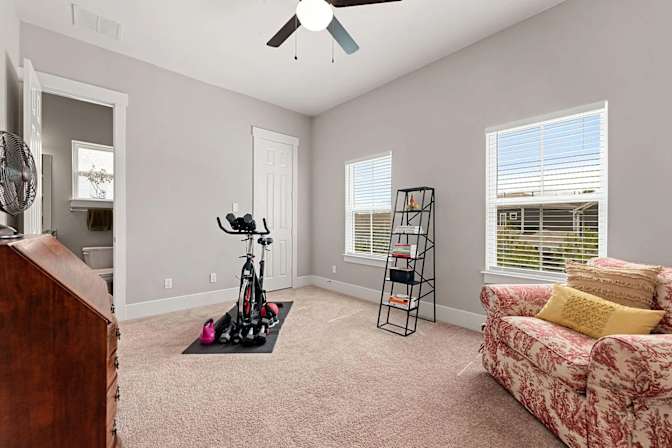 Mag F's room
