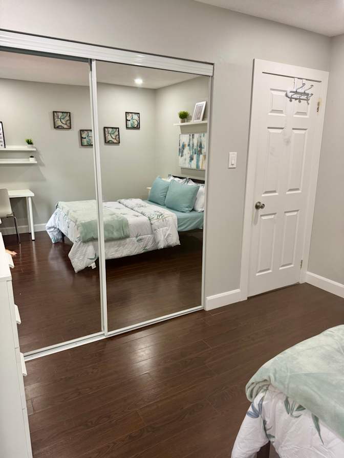ZANIFFA's room
