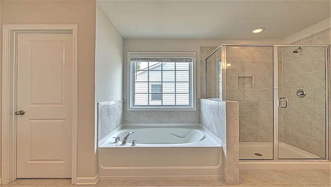 Alcove Rooms's room