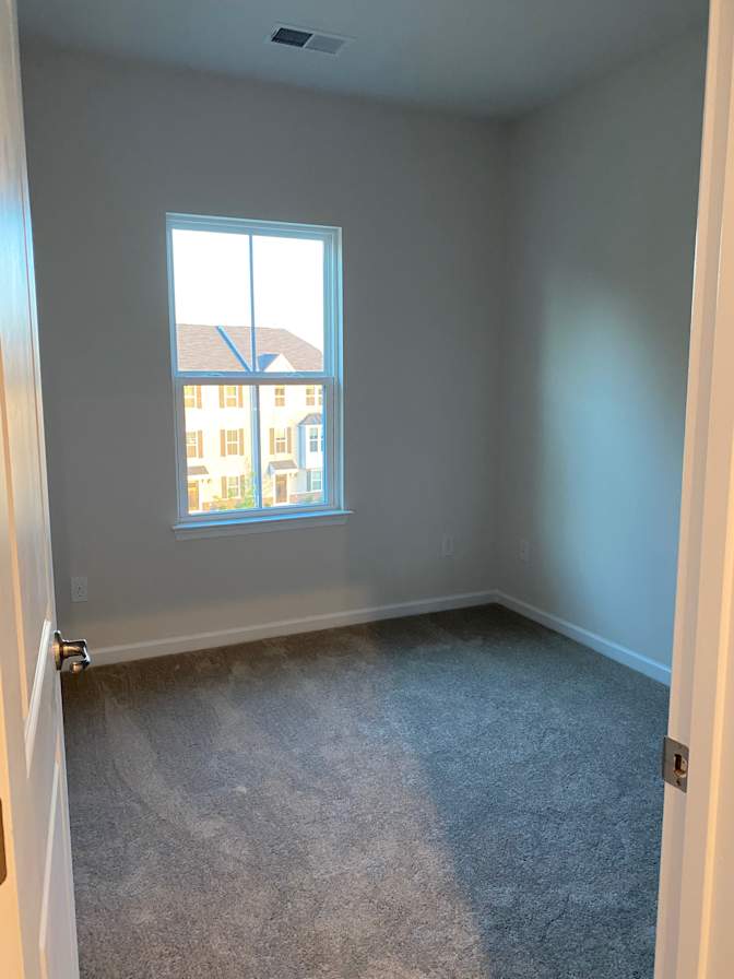 Alcove Rooms's room