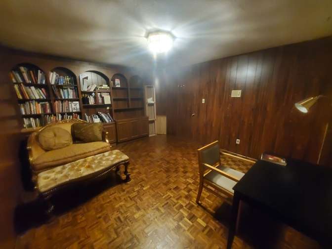 Clarence Wu's room
