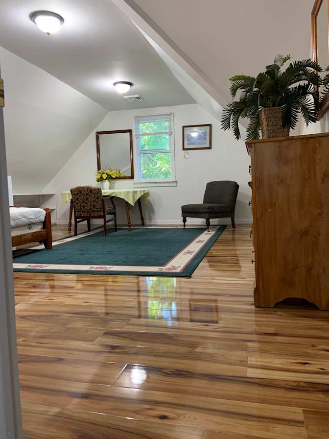 Liza's room