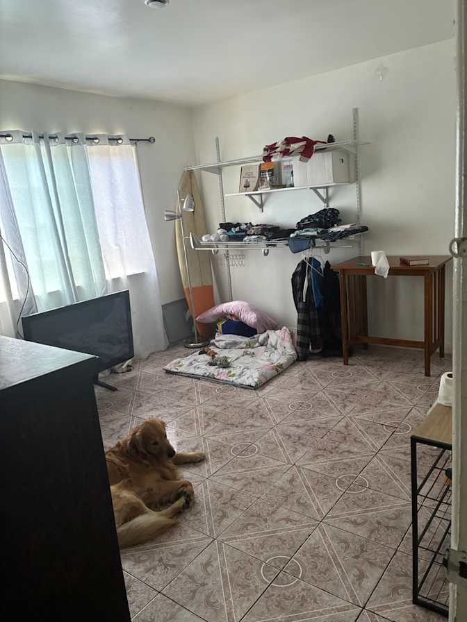 Tony's room