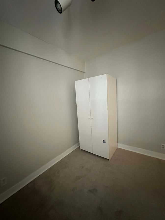 Julienne's room