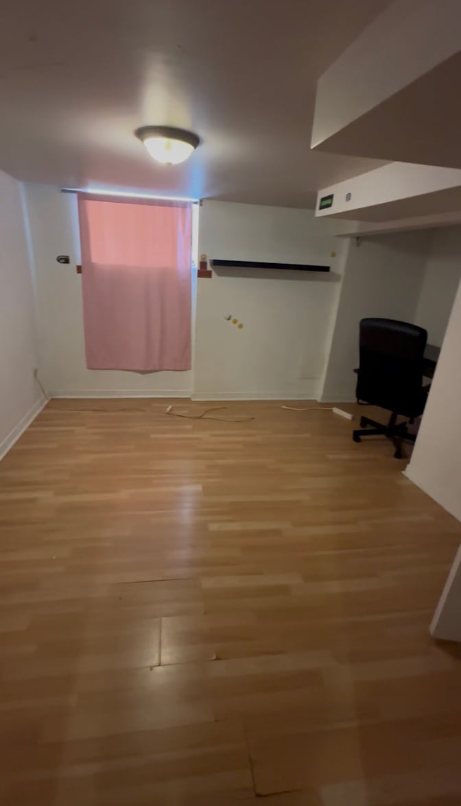 Sapphire's room