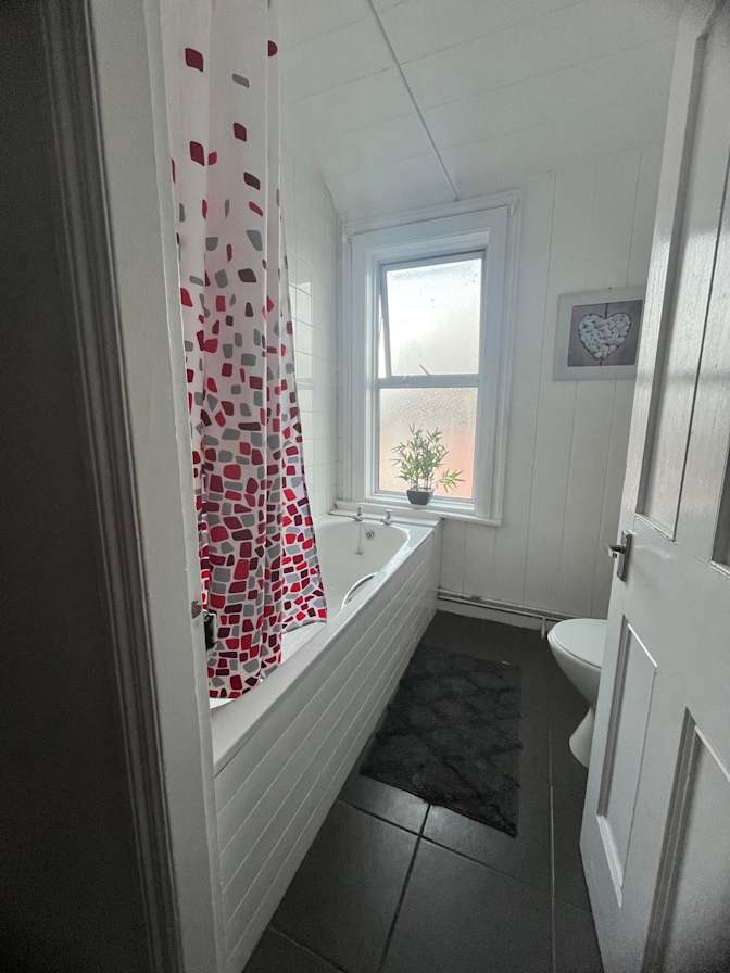 Sandra Reid's room