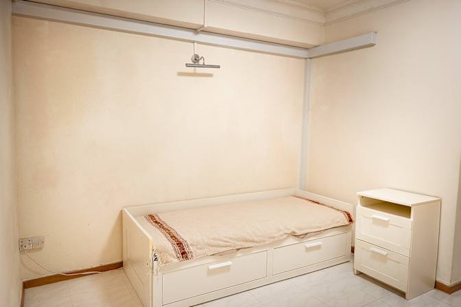 aiswarya's room