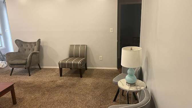 Alia ramdon's room