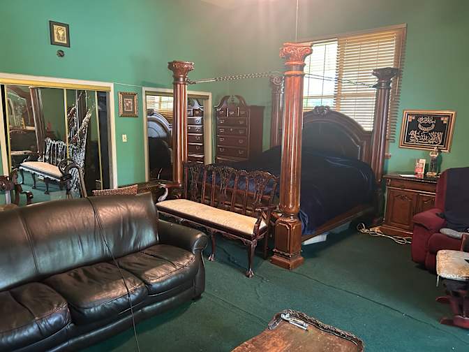 cindy's room