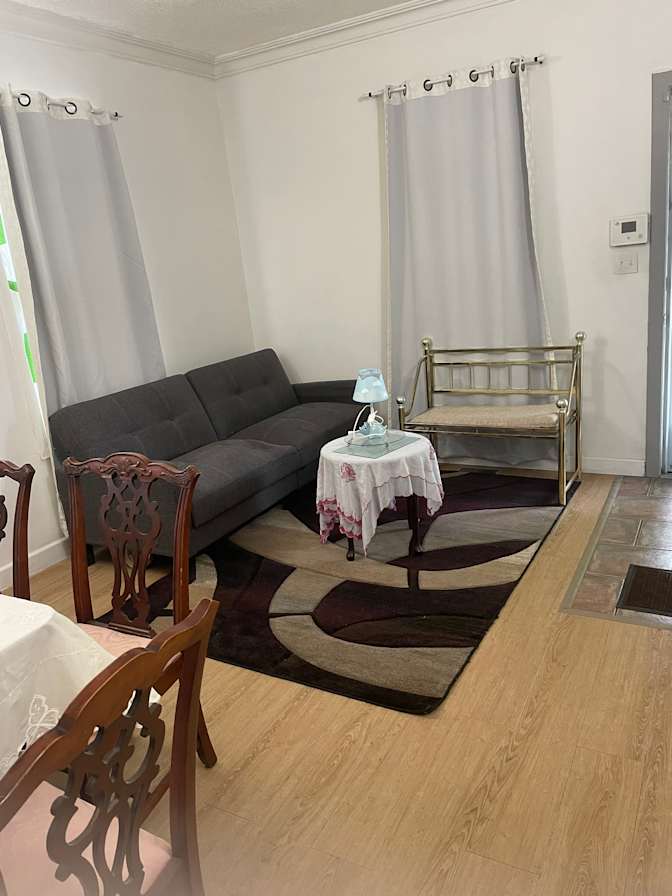 Aurelio's room