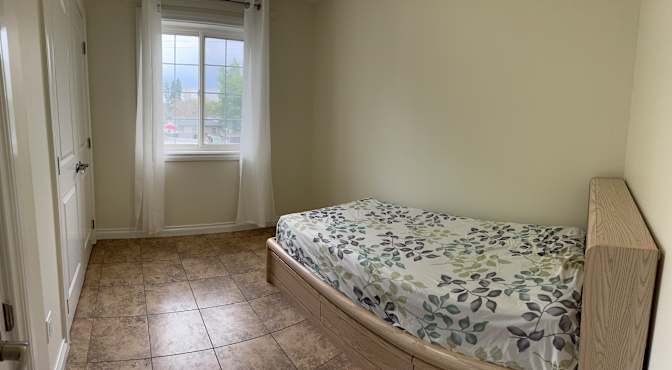 Henrry's room
