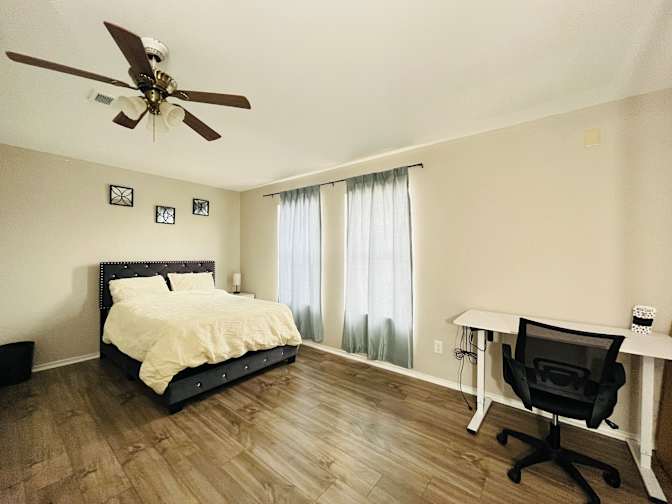 Vivian's room