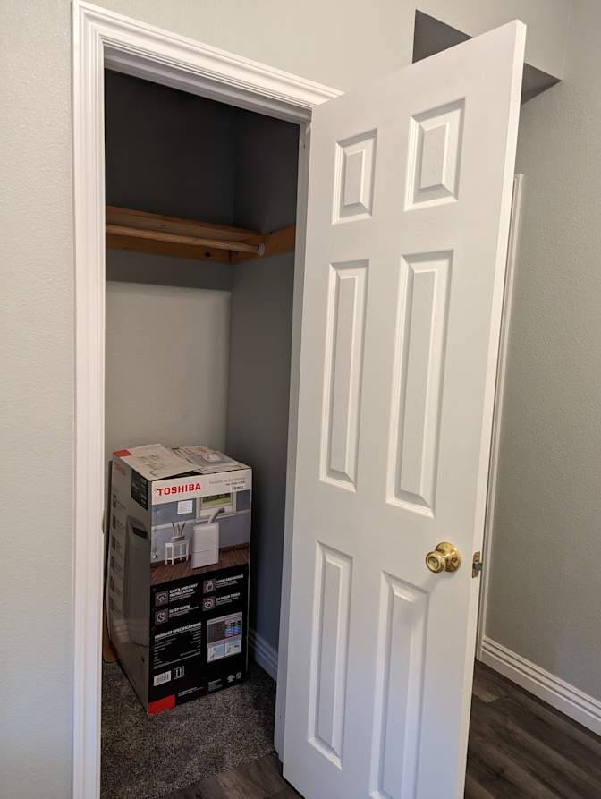 Robert Morales's room