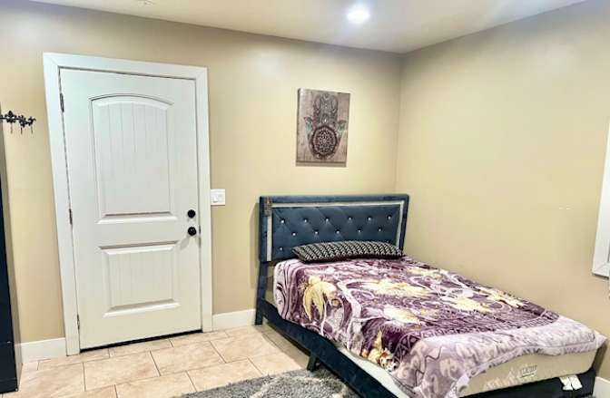 Kal's room