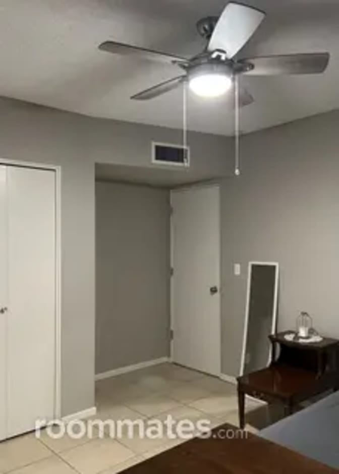 Travis's room