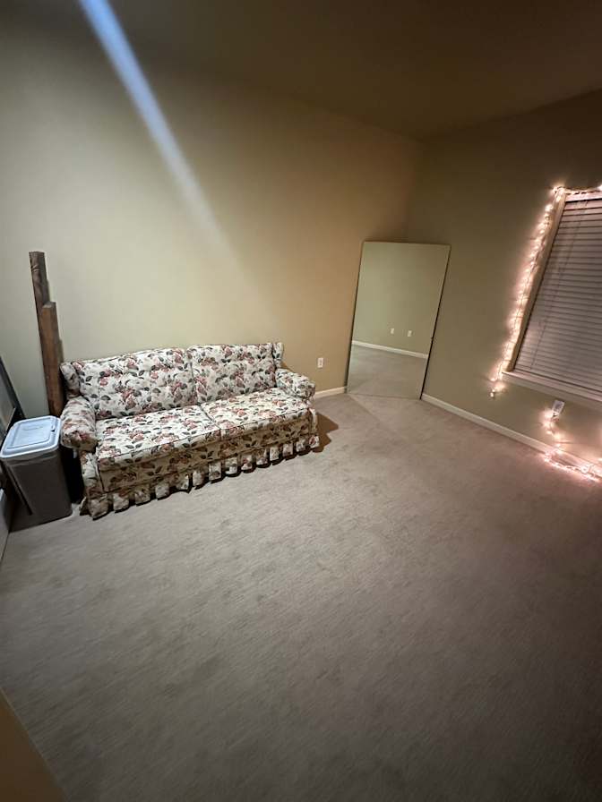 Griselda's room