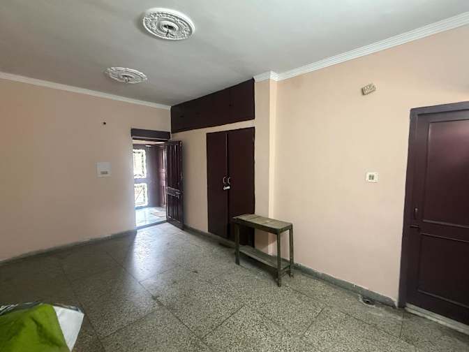 Saroj Goel's room