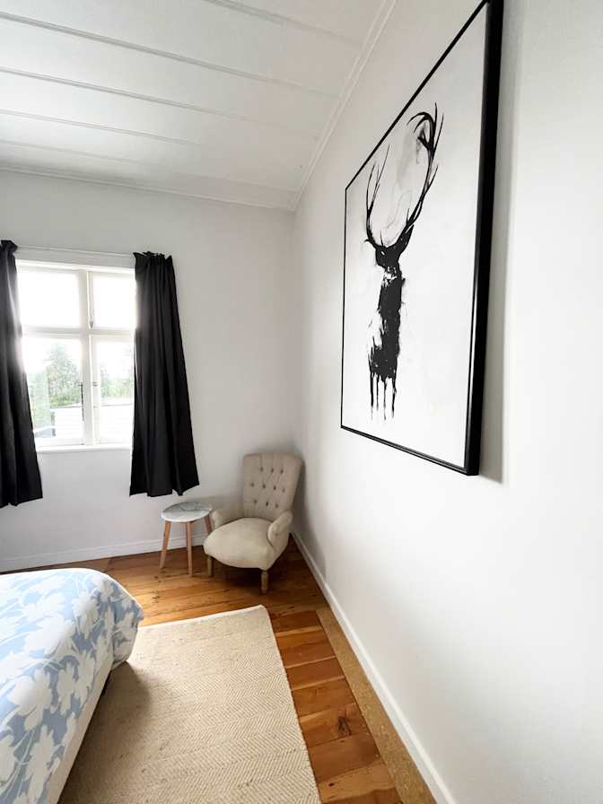 Donna's room