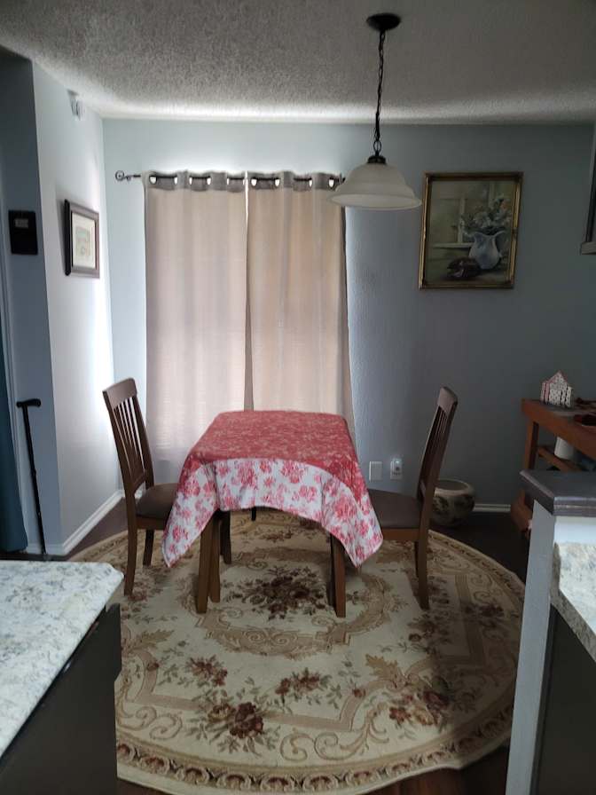 Linda Jones's room