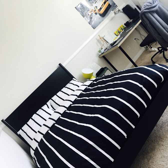 JIAO's room