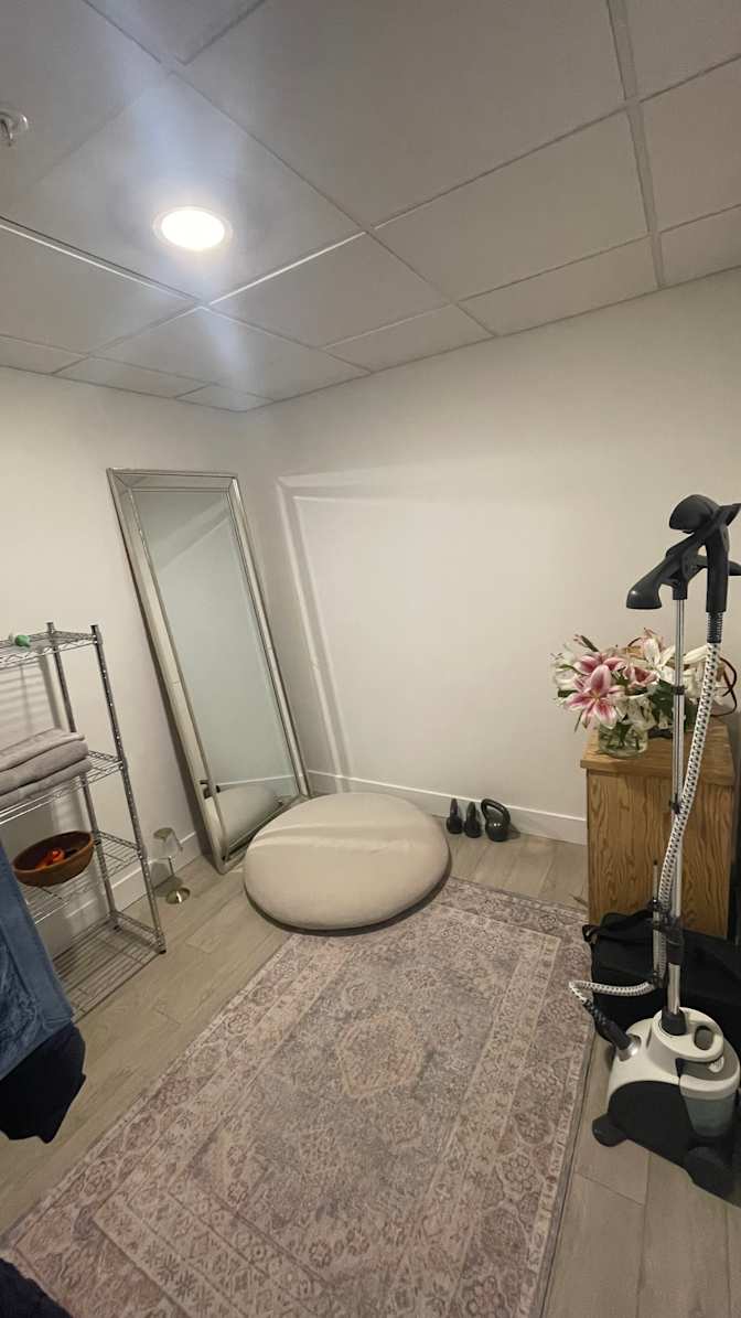 Lindsay's room
