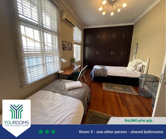 YouRooms's room