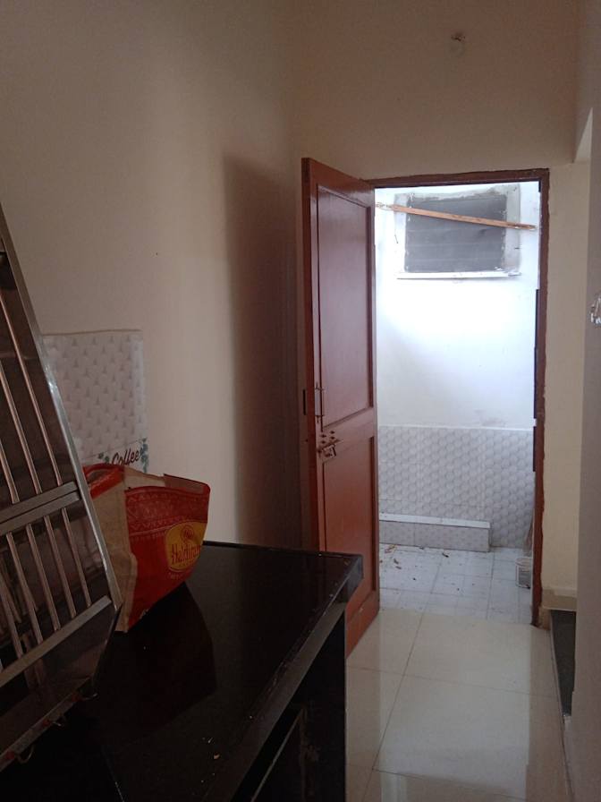 Shivam Mishra's room