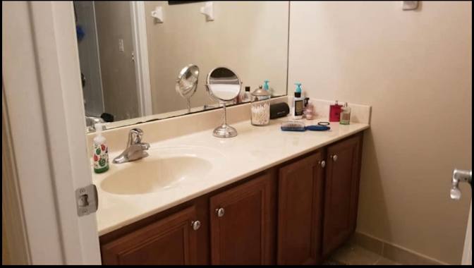 Jennifer's room
