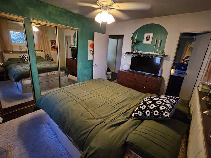 Jennifer's room