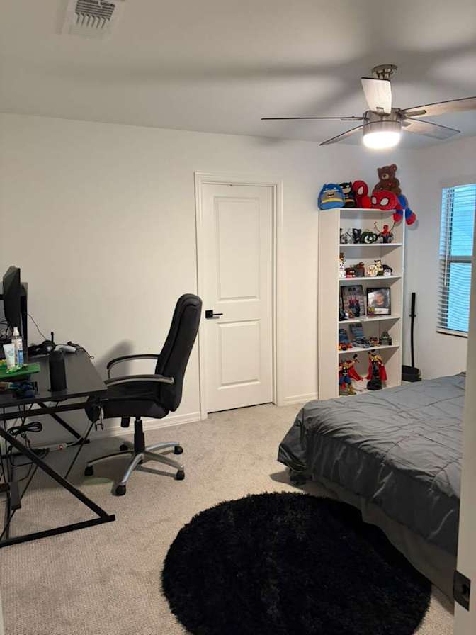 Stephen's room