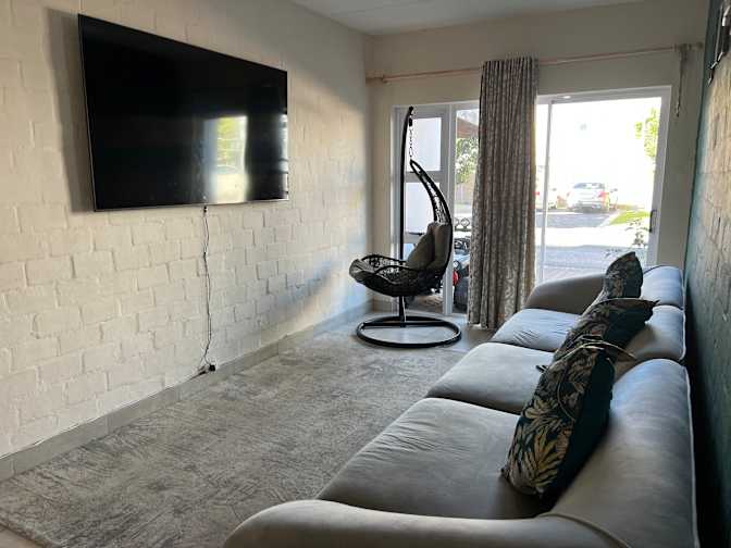 Sanelisiwe Noluthando Igboanugo's room