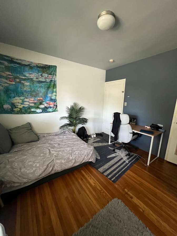 Sam's room