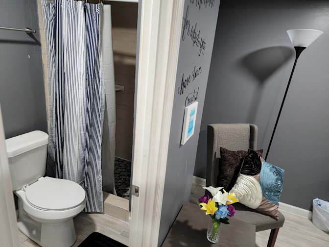 CL&C Property Management and Consulting's room