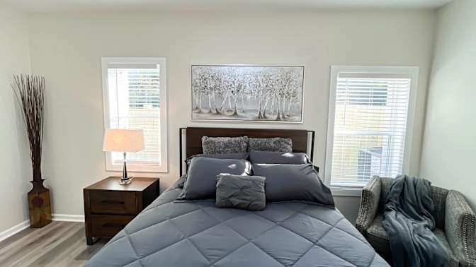 Antonio's room