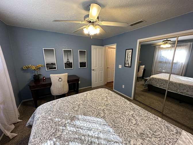 Jeremy Jennings's room