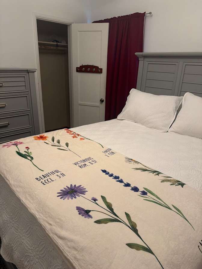 Richard's room