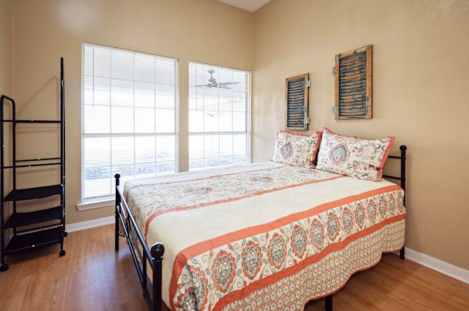 Carrie Wells's room
