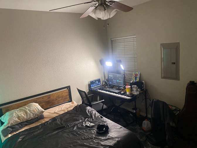Andrea's room