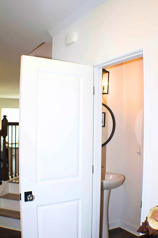 Alcove Rooms's room