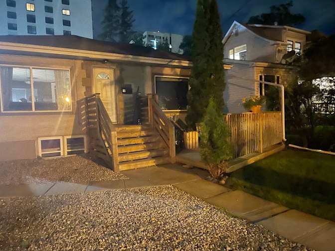 100 Avenue NW - Photo 3