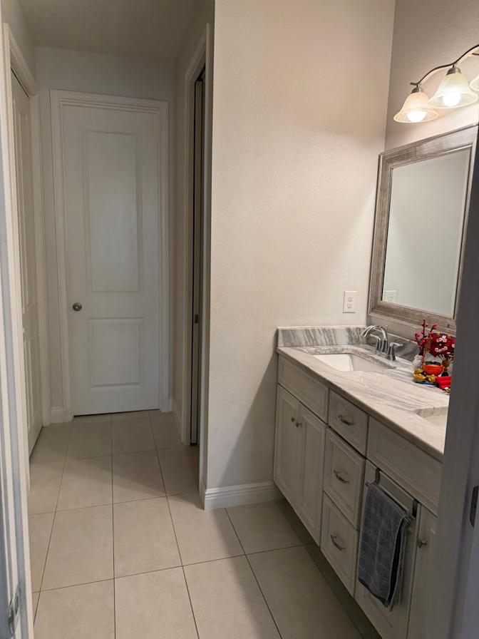 Jenny's room