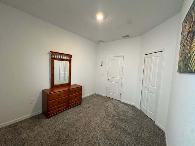 Dacia's room